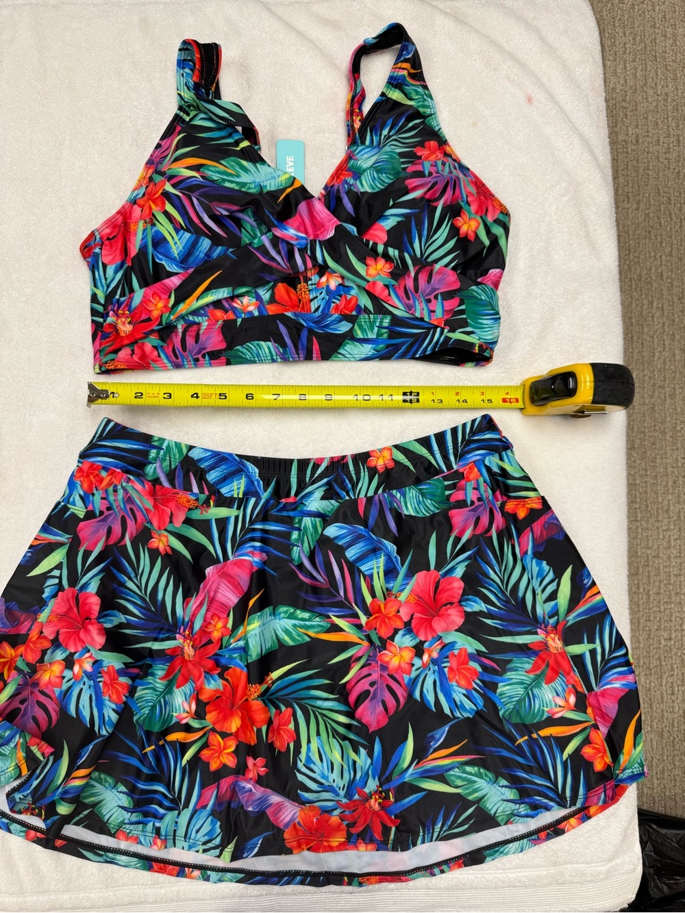 Women's XL Tropical Floral Bathing Suit.